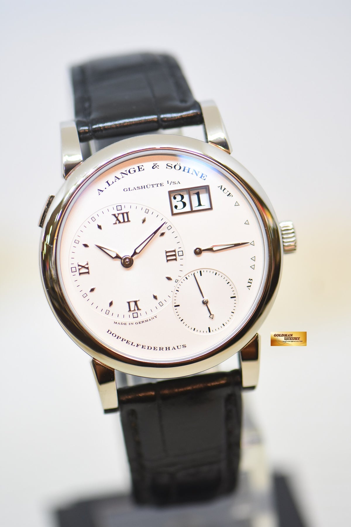 [SOLD] A.LANGE & SOHNE LANGE 1 SILVER DIAL BIG DATE POWER RESERVE WHITE GOLD IN LEATHER STRAP MANUAL WINDING 101.039 (MINT)