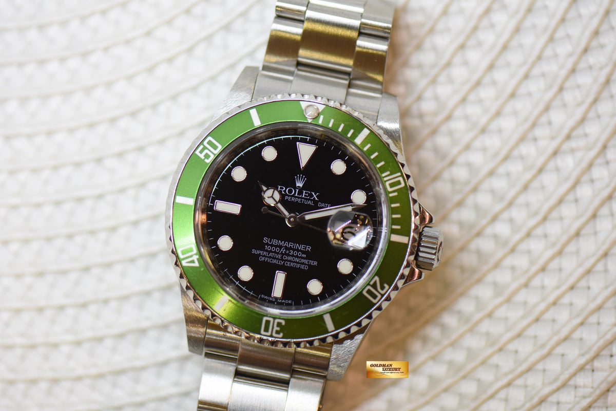 [SOLD] ROLEX OYSTER PERPETUAL SUBMARINER “KERMIT” 40mm STEEL IN BRACELET GREEN BEZEL 16610LV (MINT)