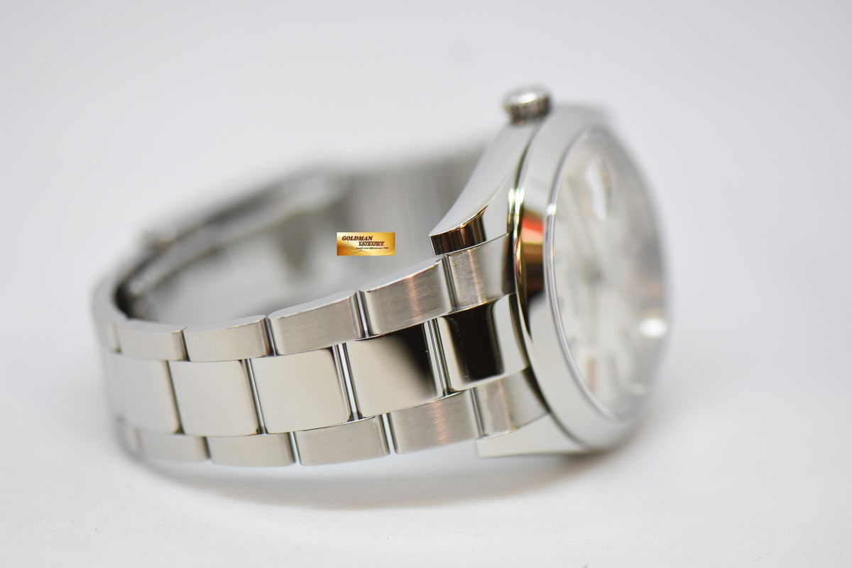 [SOLD] ROLEX OYSTER PERPETUAL DATEJUST 41mm STEEL IN OYSTER BRACELET SILVER DIAL 126300 (MINT)