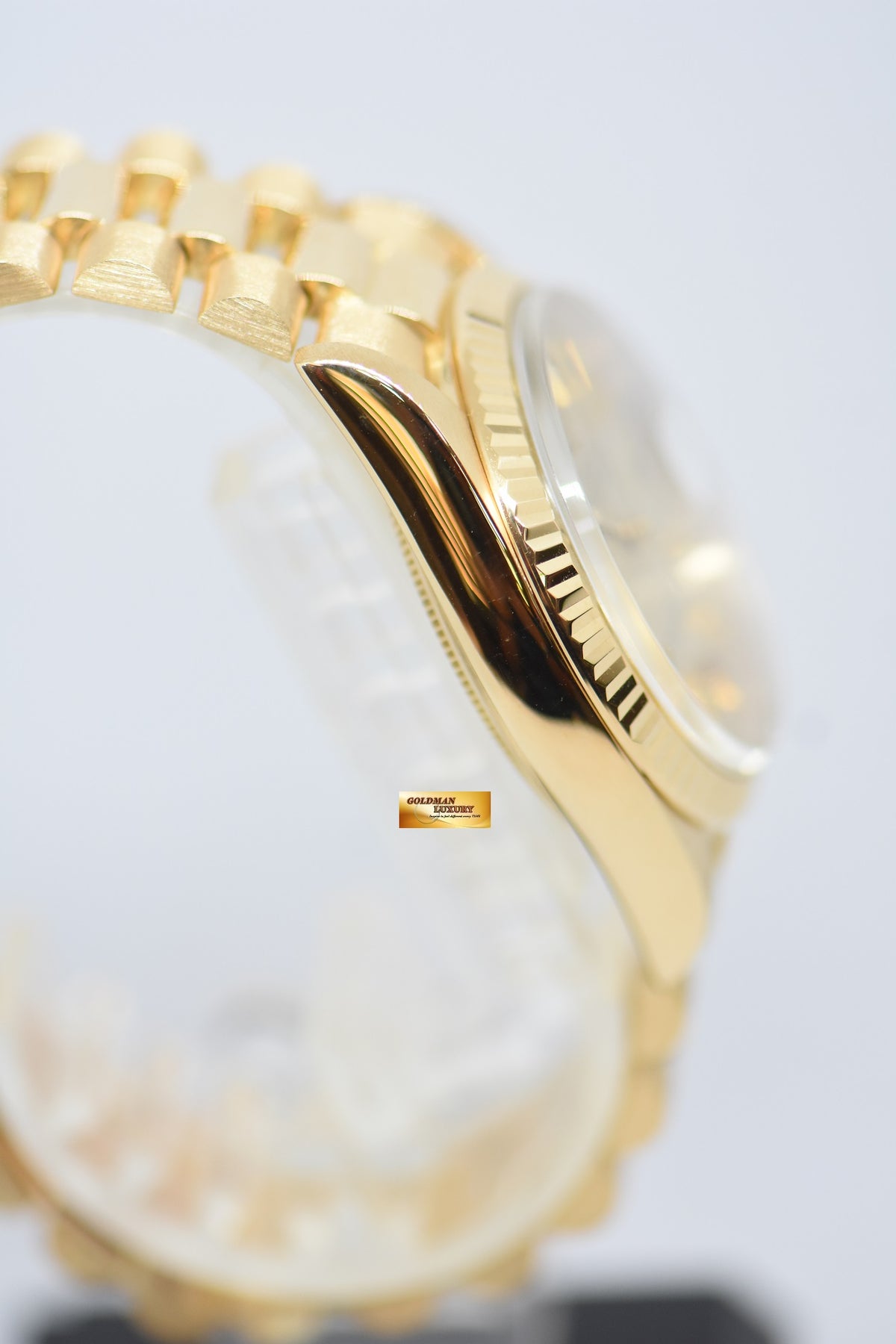 [SOLD] ROLEX OYSTER PERPETUAL DAY-DATE 36mm YELLOW GOLD IN PRESIDENT BRACELET GOLD DIAL (NON-QUICK-SET DATE) 1803 (VINTAGE)