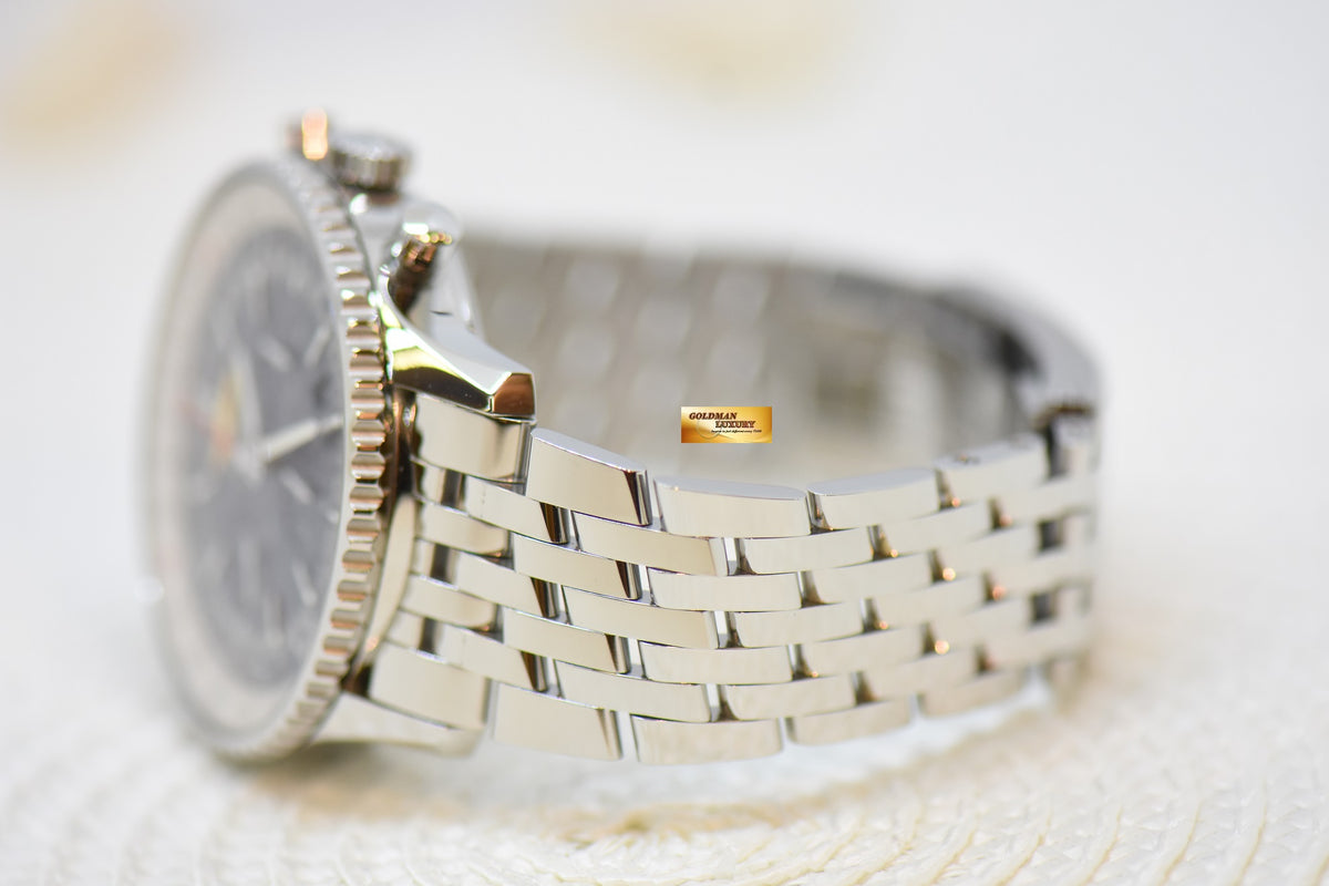 [SOLD] BREITLING NAVITIMER B01 CHRONOGRAPH 46mm STEEL IN BRACELET AUTOMATIC (LNIB)