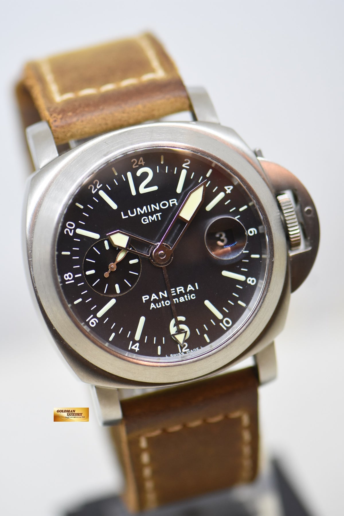 [SOLD] PANERAI LUMINOR GMT 44mm TITANIUM IN LEATHER BLUE ANTHRACITE DIAL AUTOMATIC PAM 89 (MINT)