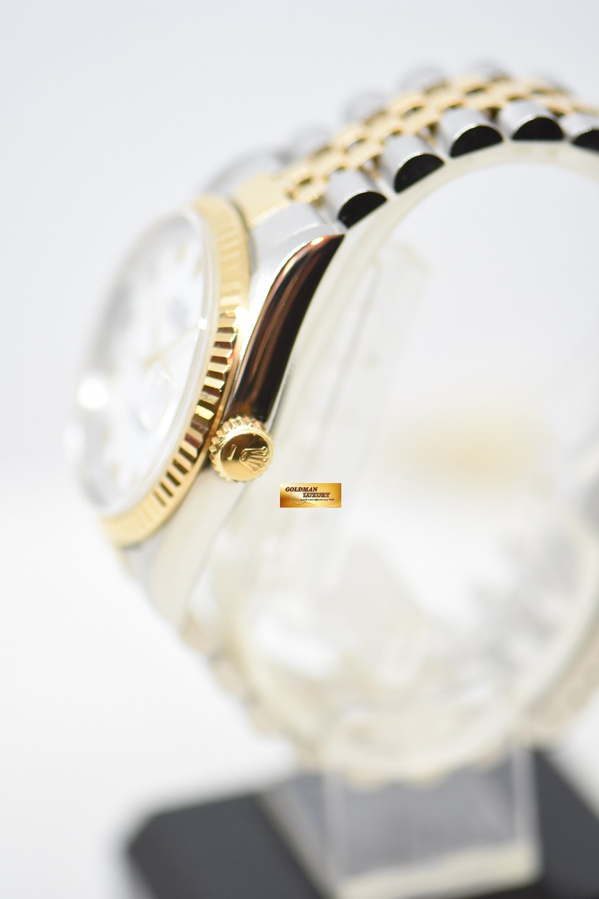 [SOLD] ROLEX OYSTER PERPETUAL DATEJUST 36mm WHITE ROMAN DIAL HALF GOLD IN JUBILEE BRACELET 16233 (MINT)