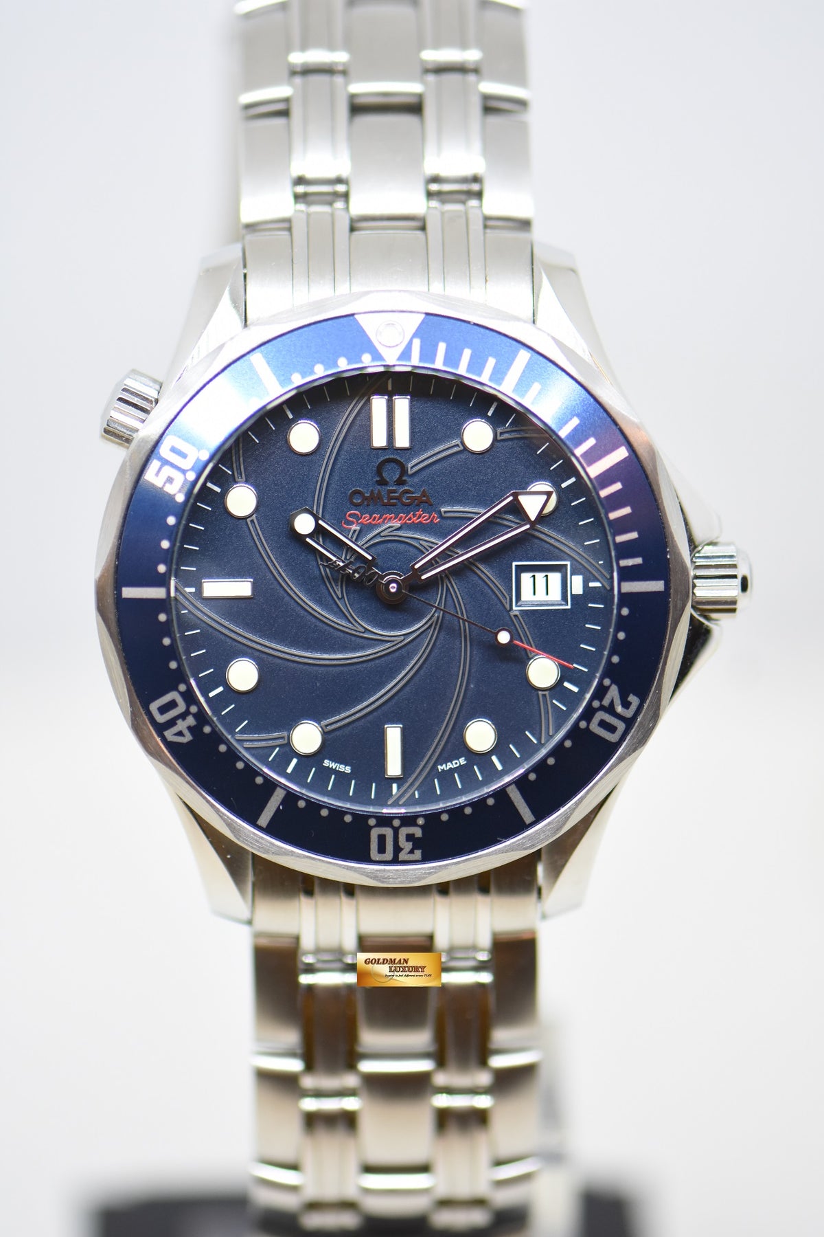 [SOLD] OMEGA SEAMASTER 41mm “JAMES BOND” 007 EDITION STEEL IN BRACELET BLUE WAVE DIAL 2226.8000 (LNIB)