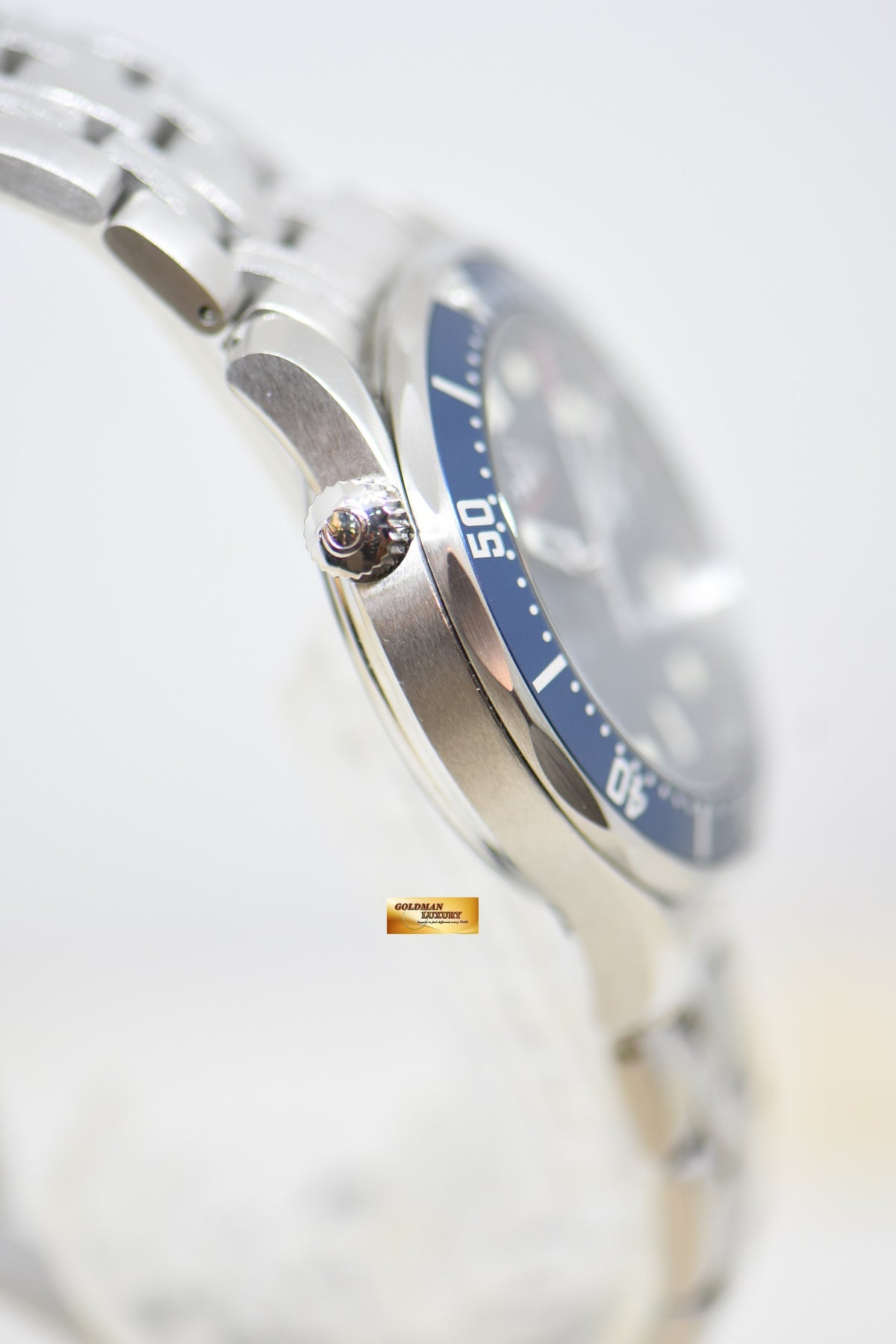 [SOLD] OMEGA SEAMASTER 41mm “JAMES BOND” 007 EDITION STEEL IN BRACELET BLUE WAVE DIAL 2226.8000 (LNIB)