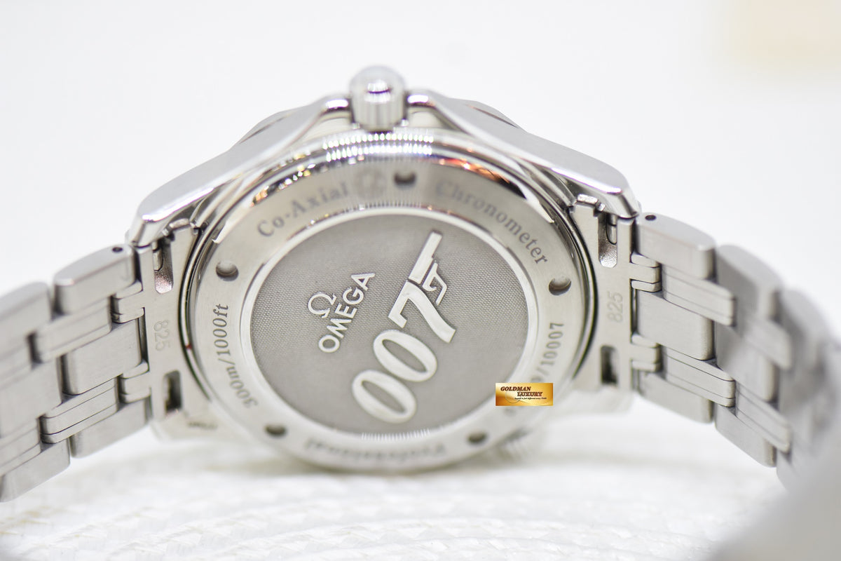 [SOLD] OMEGA SEAMASTER 41mm “JAMES BOND” 007 EDITION STEEL IN BRACELET BLUE WAVE DIAL 2226.8000 (LNIB)