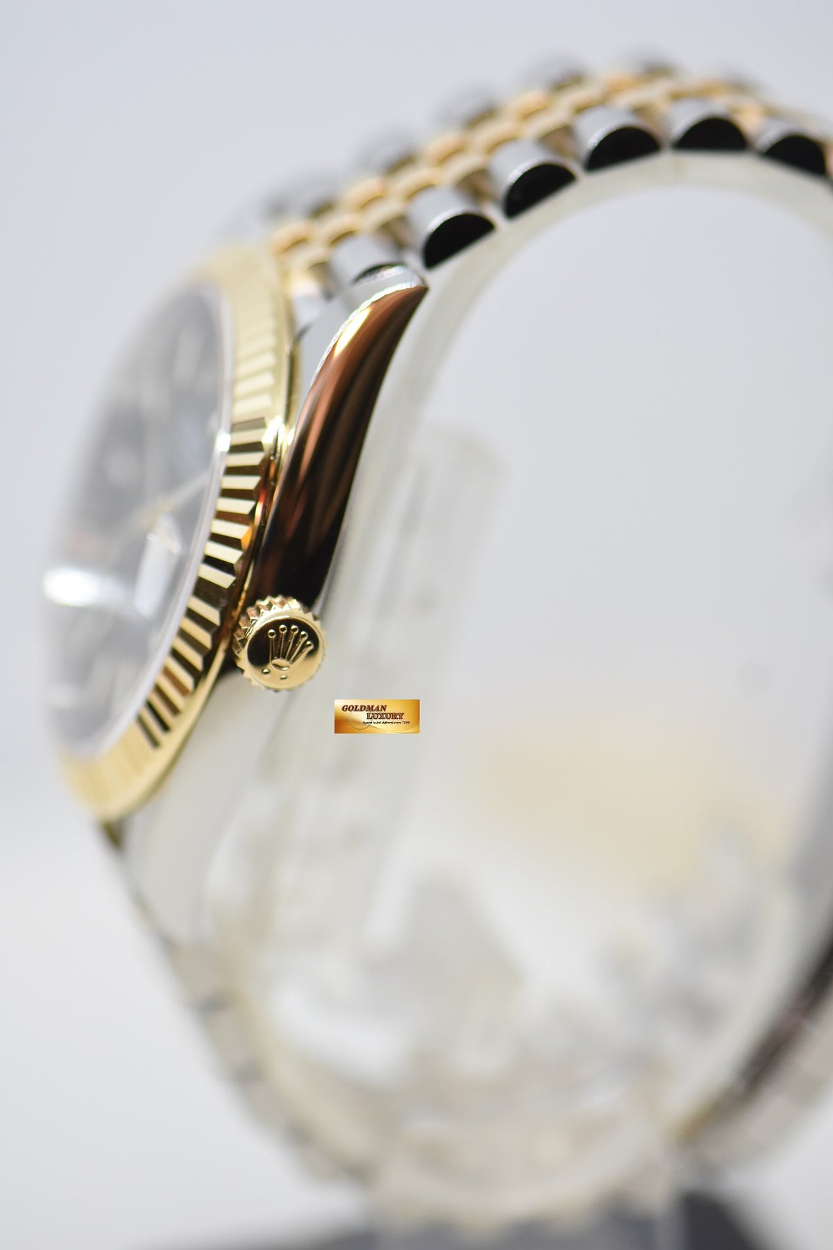 [SOLD] ROLEX OYSTER PERPETUAL 41mm GOLD / STEEL IN JUBILEE BRACELET BLACK DIAL AUTOMATIC 126333 (NEW-UNWORN)