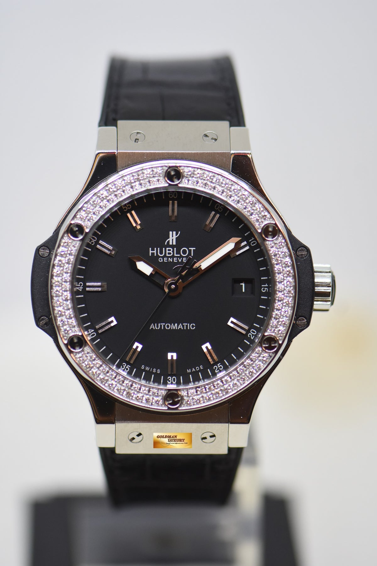 [SOLD] HUBLOT BIG BANG ORIGINAL DIAMOND BEZEL MEN’S 38mm STEEL IN LEATHER STRAP AUTOMATIC 365.SX.1170.LR.1104 (MINT)