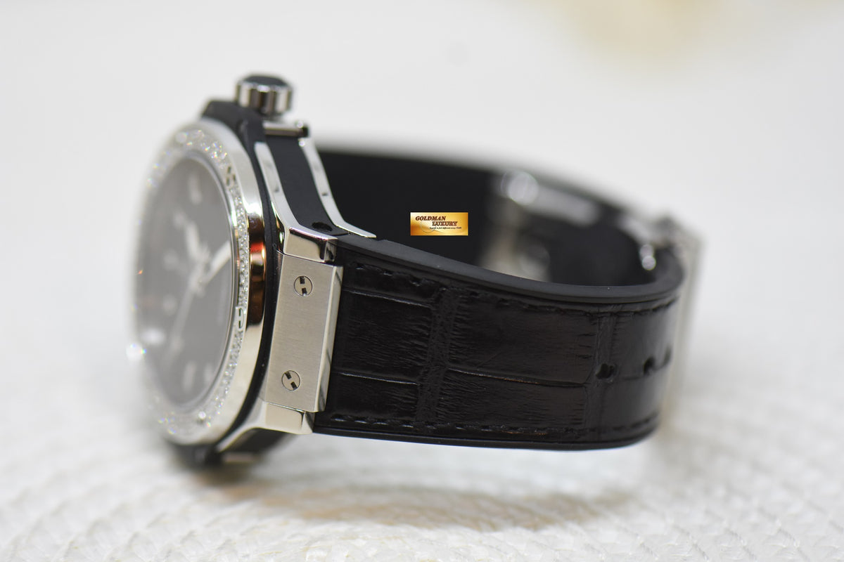 [SOLD] HUBLOT BIG BANG ORIGINAL DIAMOND BEZEL MEN’S 38mm STEEL IN LEATHER STRAP AUTOMATIC 365.SX.1170.LR.1104 (MINT)