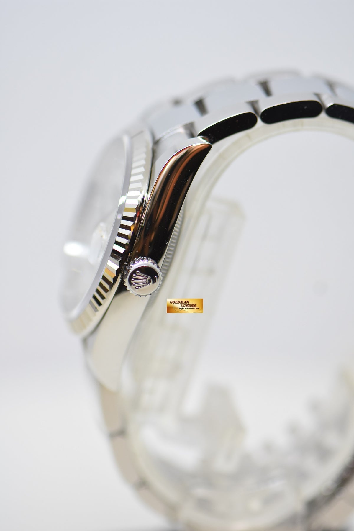 [SOLD] ROLEX OYSTER PERPETUAL 36mm STEEL IN OYSTER BRACELET MOP DIAMOND DIAL AUTOMATIC 126234 (NEW-UNWORN)