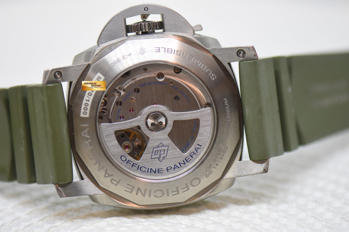 [SOLD] PANERAI LUMINOR SUBMERSIBLE 47mm TITANIUM BLACK DIAL AUTOMATIC PAM 305 (MINT)