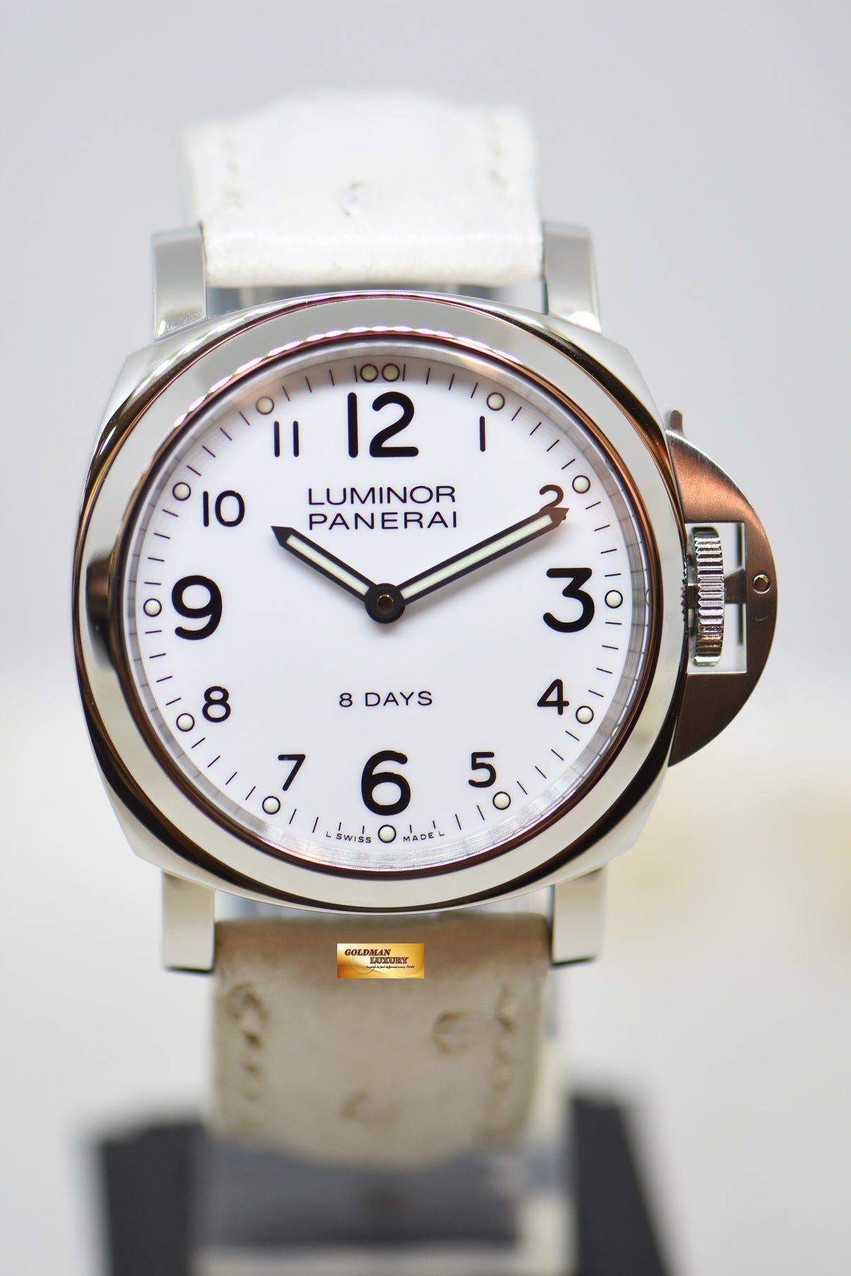 [SOLD] PANERAI LUMINOR MARINA 44mm STEEL IN LEATHER 8 DAYS MANUAL WHITE DIAL PAM 561 (MINT)