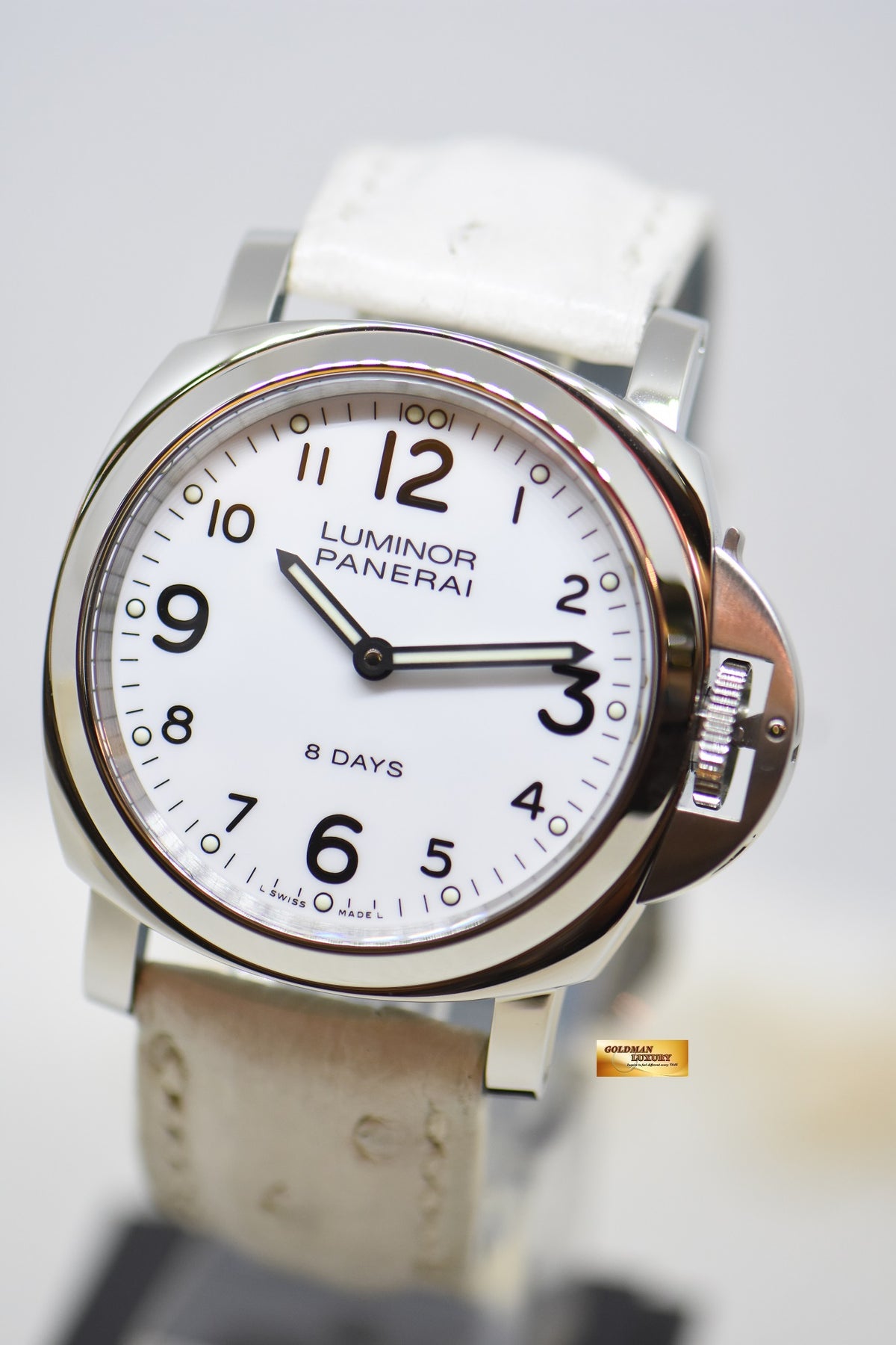 [SOLD] PANERAI LUMINOR MARINA 44mm STEEL IN LEATHER 8 DAYS MANUAL WHITE DIAL PAM 561 (MINT)