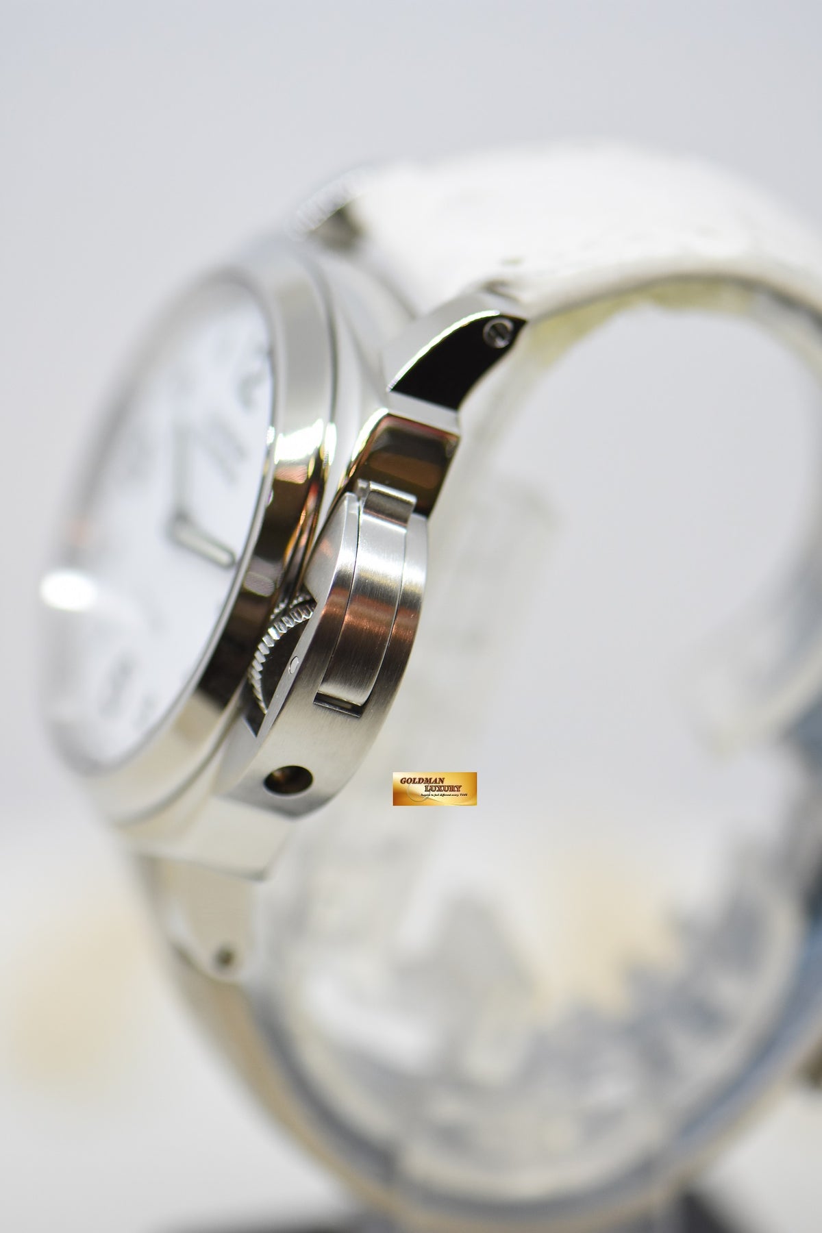 [SOLD] PANERAI LUMINOR MARINA 44mm STEEL IN LEATHER 8 DAYS MANUAL WHITE DIAL PAM 561 (MINT)