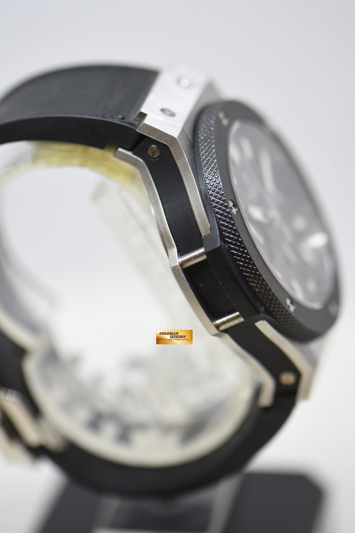 [SOLD] HUBLOT BIG BANG CHRONOGRAPH 44mm STEEL IN RUBBER STRAP CERAMIC BEZEL AUTOMATIC 301.SM.1770.GR (MINT)