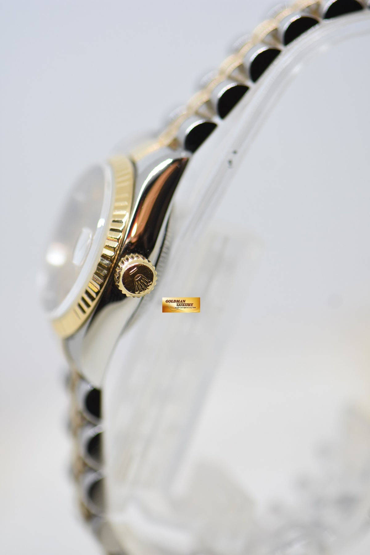 [SOLD] ROLEX OYSTER DATEJUST 26mm HALF-GOLD IN JUBILEE BRACELET GOLD LINEN DIAL 69173 (MINT)