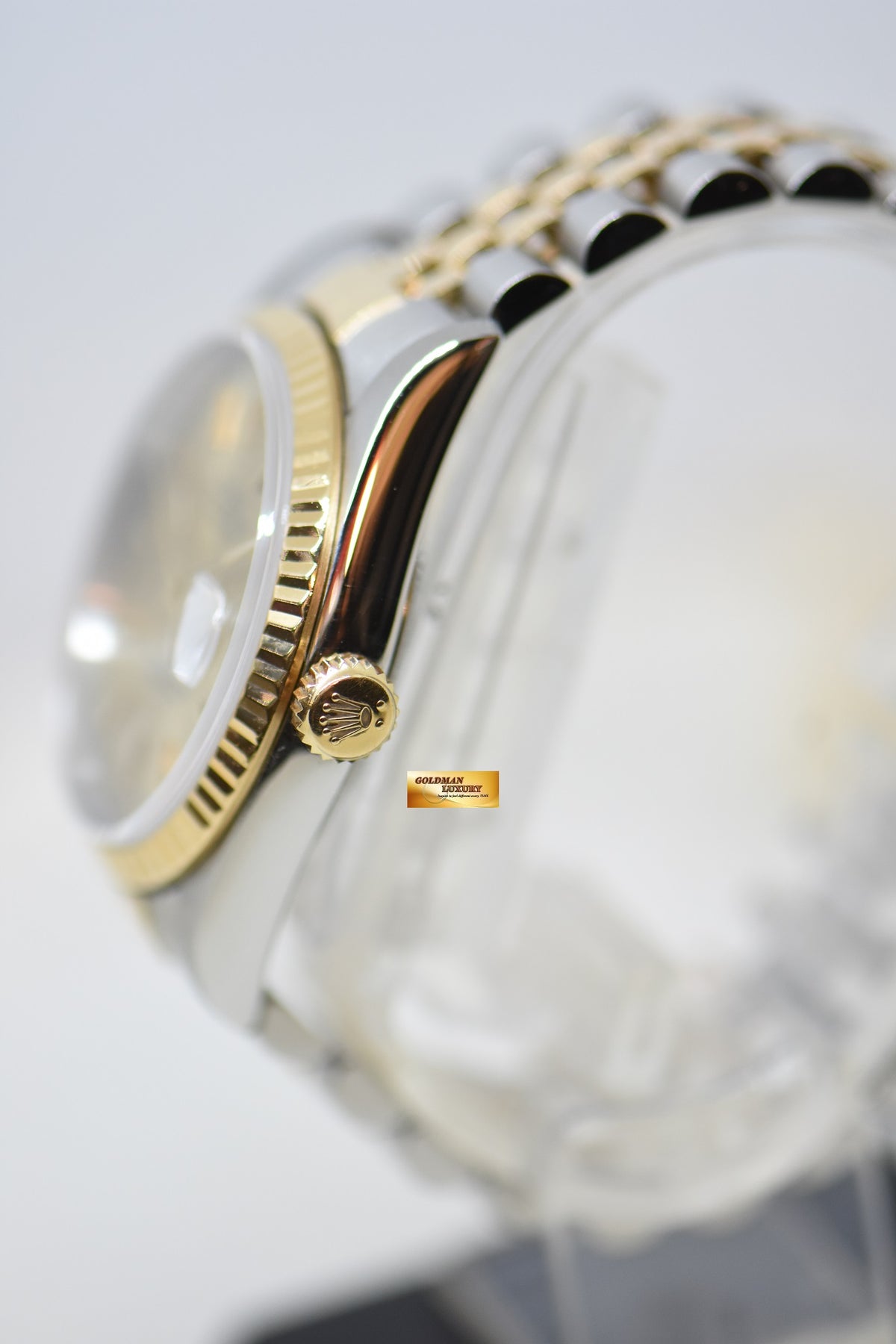 [SOLD] ROLEX OYSTER DATEJUST 36mm HALF-GOLD IN JUBILEE BRACELET GOLD DIAL 16233 (QUICKSET-DATE) (MINT)