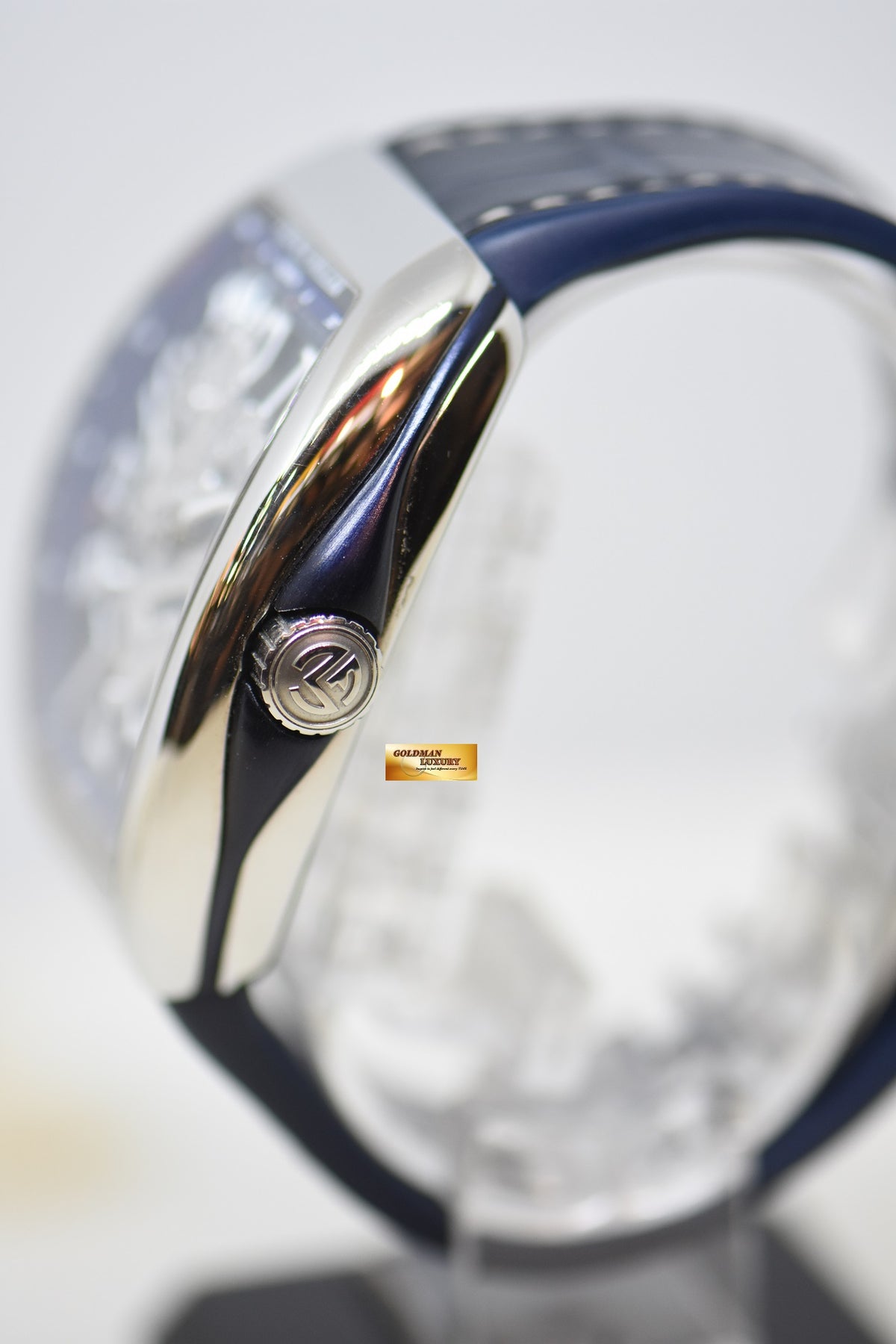 [SOLD] FRANCK MULLER VANGUARD DRAGON KING YACHTING BLUE IN STRAP AUTOMATIC V45SCDT (MINT)