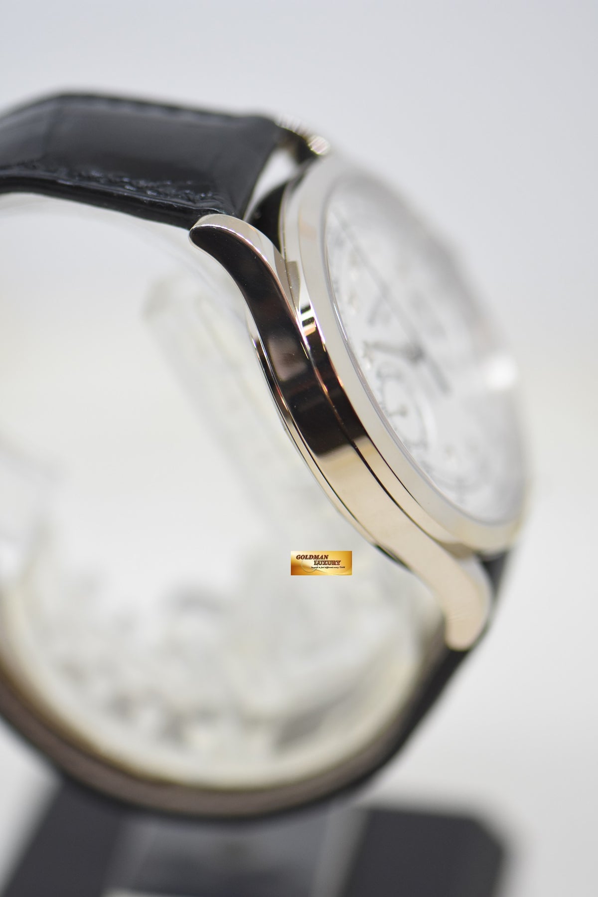 [SOLD] PATEK PHILIPPE CHRONOGRAPH 39MM 18K WHITE GOLD IN LEATHER STRAP MANUAL 5170G (MINT)