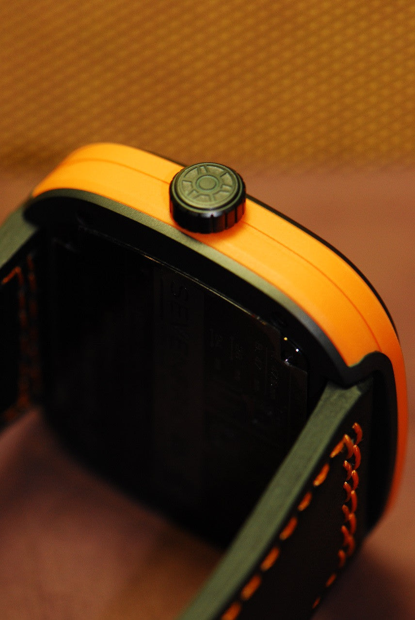 [SOLD] SEVENFRIDAY ESSENCE ORANGE AUTOMATIC P1/03 (NEW-UNWORN)