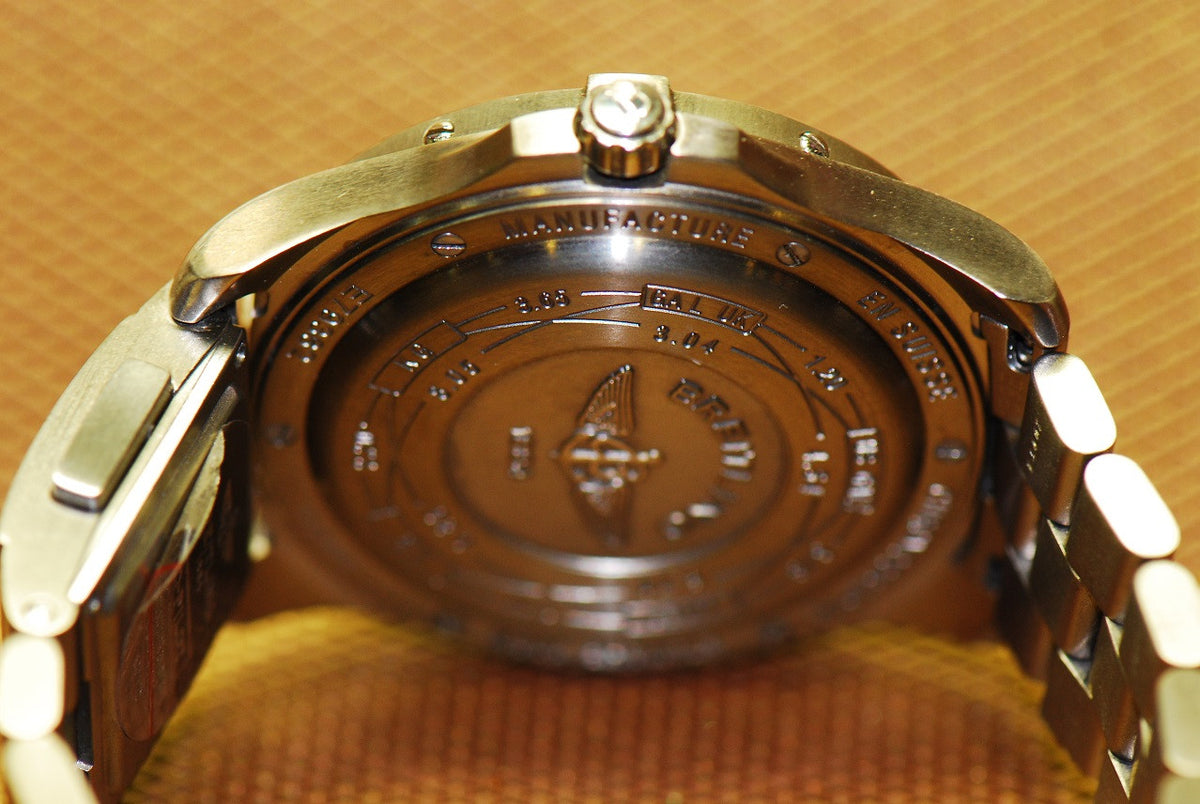 [SOLD] BREITLING AEROSPACE ADVANTAGE TITANIUM E79362 WHITE & CO-PILOT E80172 (MINT)