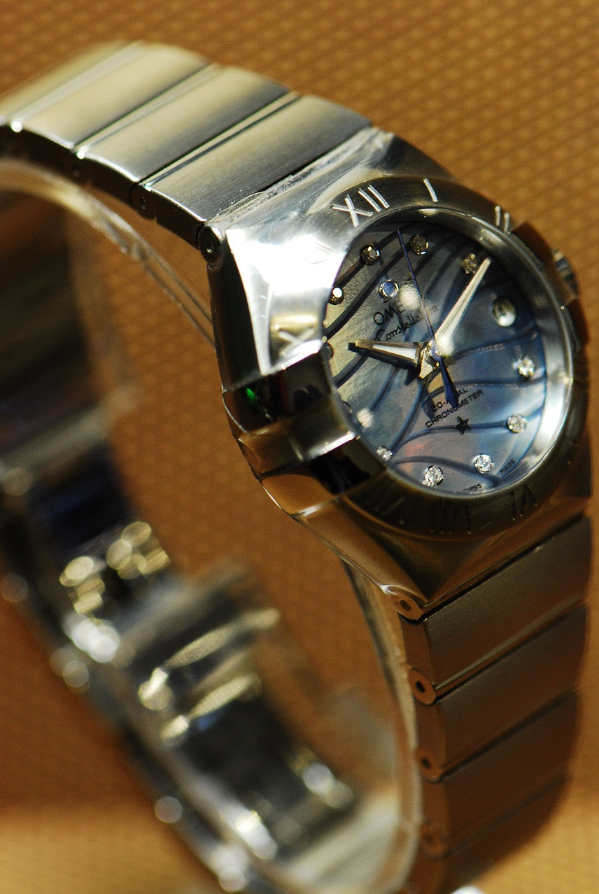 [SOLD] OMEGA CONSTELLATION DIAMONDS LADIES 27mm AUTOMATIC MOP (LNIB)