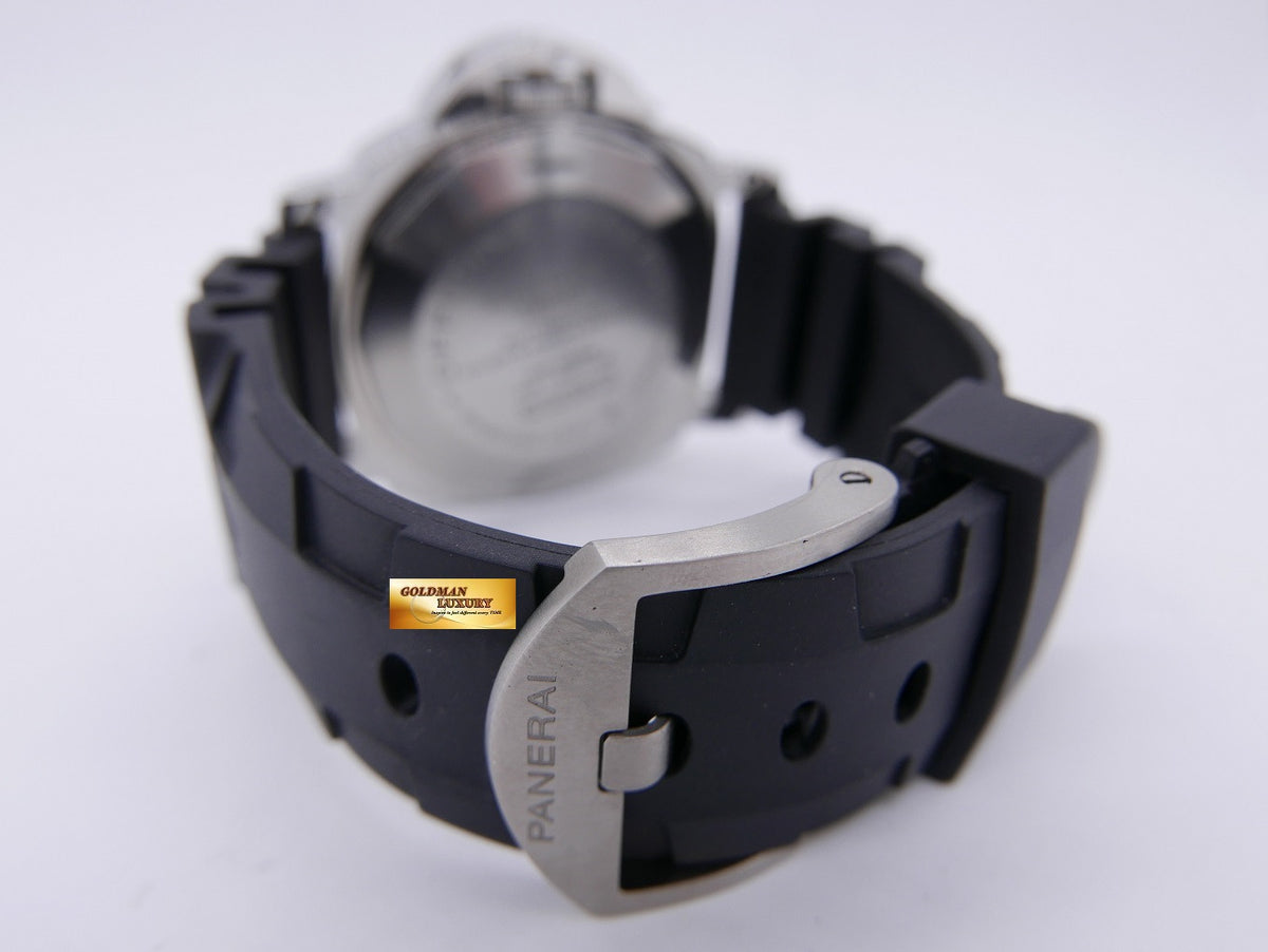 [SOLD] PANERAI LUMINOR SUBMERSIBLE PAM 24 AUTOMATIC