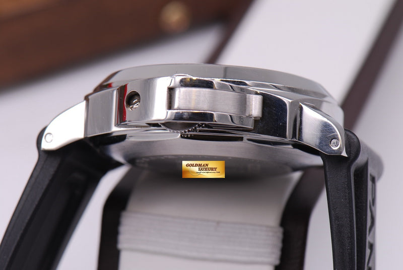 products/GML978_-_Panerai_Luminor_Marina_Power_Reserve_PAM_90_MINT_-_11.JPG