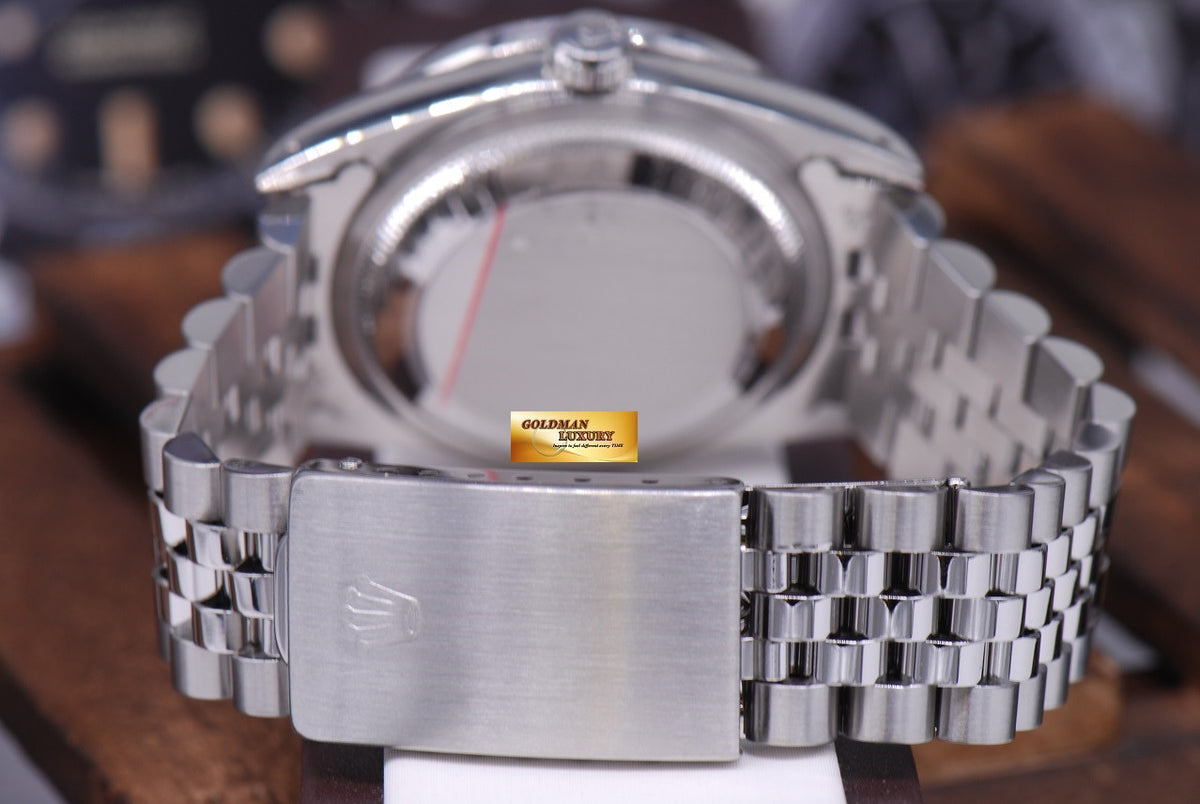 [SOLD] ROLEX OYSTER PERPETUAL DATEJUST DIAMOND BEZEL Ref : 16220