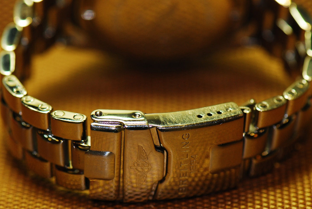 [SOLD] BREITLING TRANSOCEAN CHRONOGRAPH SILVER QUARTZ